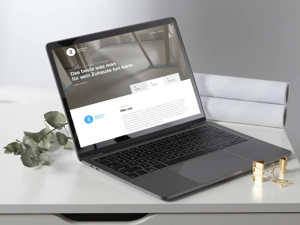 Website von Radosevic Estriche, dargestellt auf einem Bildschirm
